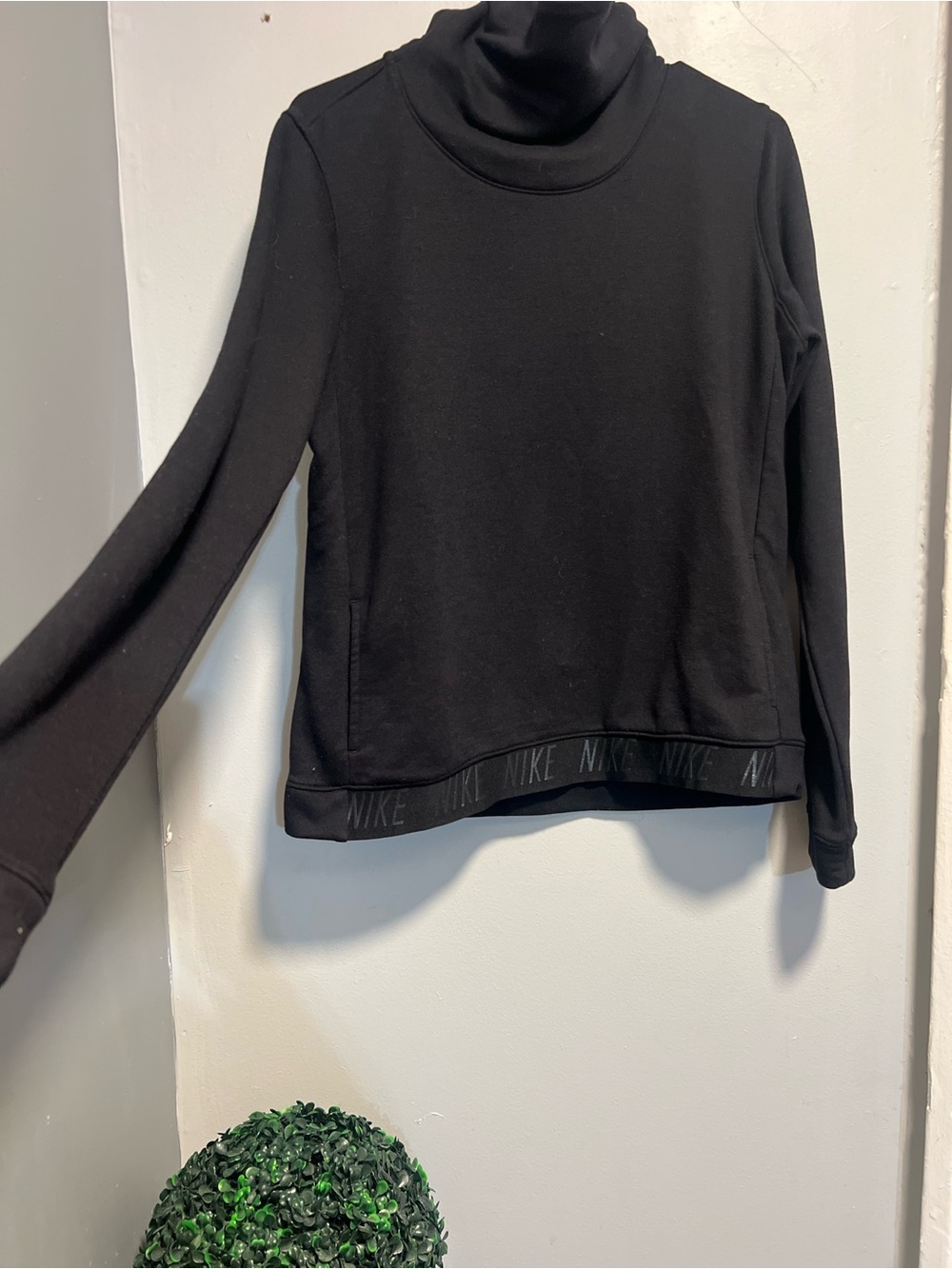 Nike Black Women's Cowl Neck Sweatshirt size M